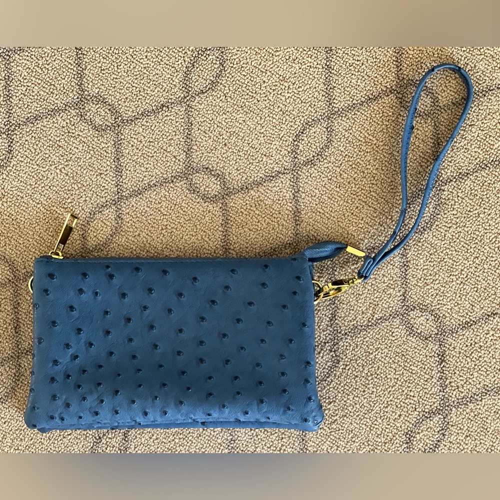 Wristlet - Shoulder - Crossbody versatile  handbag/purse